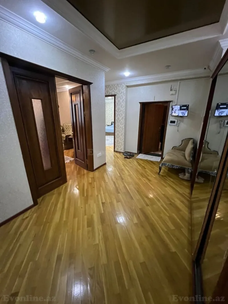 Satılır 4 otaqlı Mənzil Yeni tikili 185 m² Nərimanov r. - şəkil 6