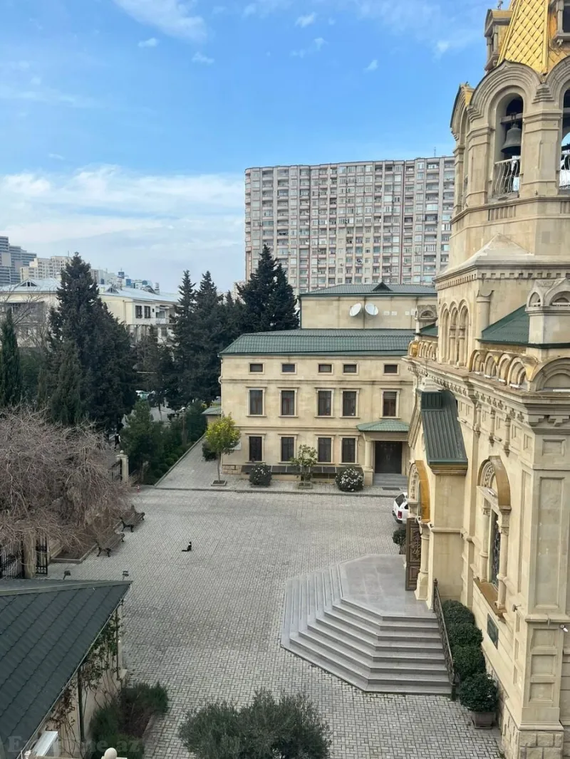 Satılır 2 otaqlı Mənzil Köhnə tikili 50 m² Yasamal r.