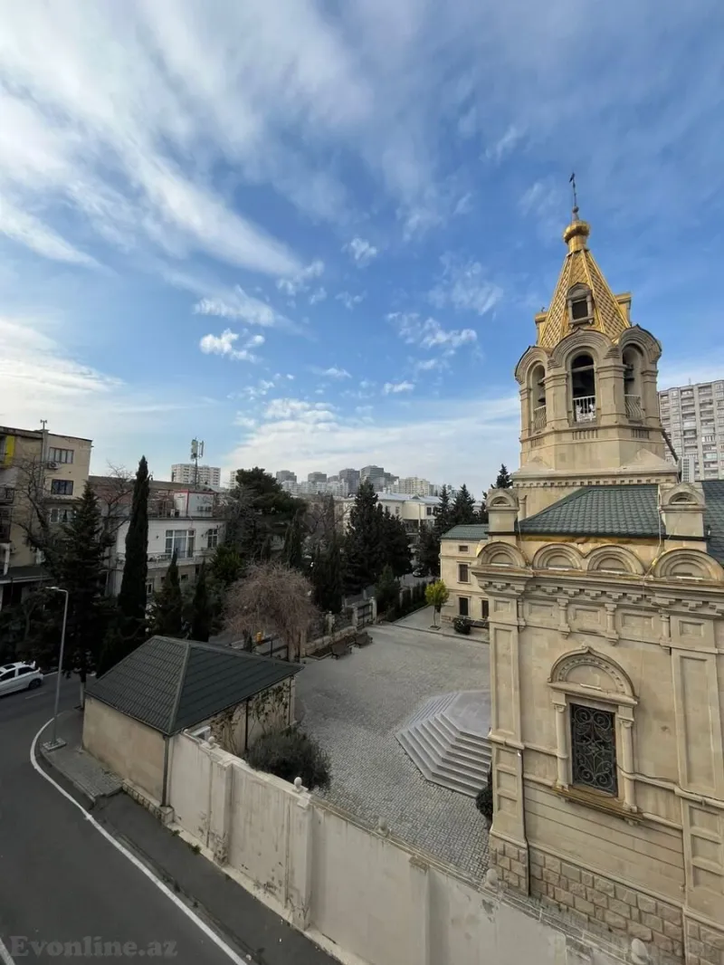 Satılır 2 otaqlı Mənzil Köhnə tikili 50 m² Yasamal r. - şəkil 11