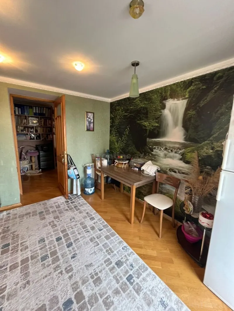 Satılır 2 otaqlı Mənzil Köhnə tikili 50 m² Yasamal r. - şəkil 13