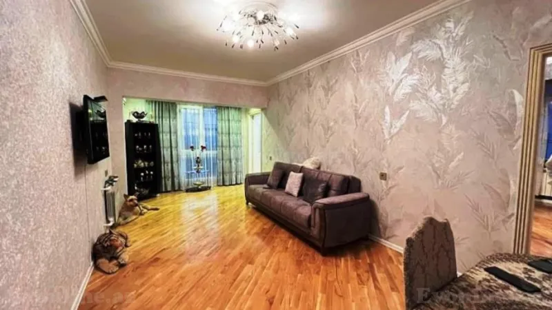 Satılır 3 otaqlı Mənzil Köhnə tikili 65 m² Əhmədli - şəkil 2