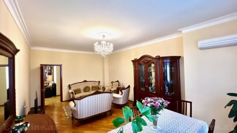 Satılır 3 otaqlı Mənzil Yeni tikili 129 m² Nərimanov r. - şəkil 6