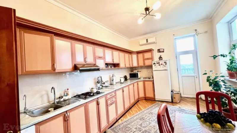 Satılır 3 otaqlı Mənzil Yeni tikili 129 m² Nərimanov r. - şəkil 15