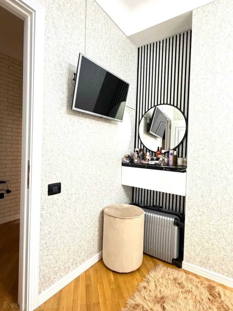 Satılır 2 otaqlı Mənzil Yeni tikili 80 m² 9-cu mikrorayon - şəkil 6