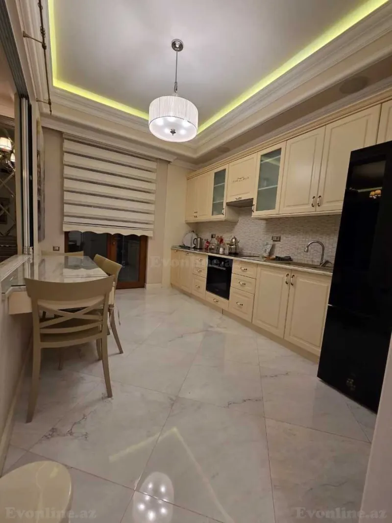 Kirayə verilir 3 otaqlı Mənzil Yeni tikili 111 m² Xətai r. - şəkil 6