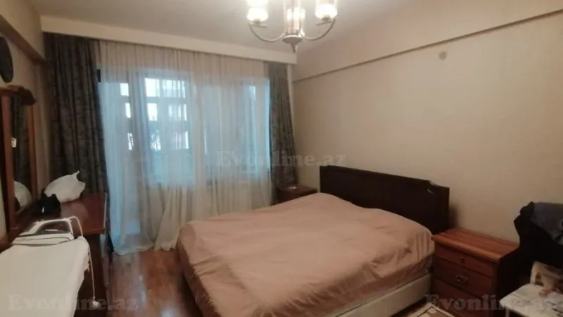 Satılır 3 otaqlı Mənzil Köhnə tikili 80 m² Elmlər Akademiyası m. - şəkil 6