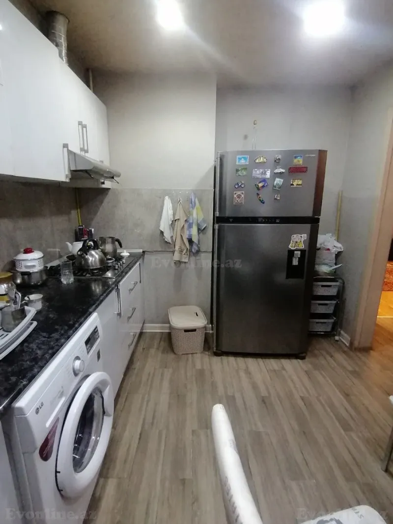 Satılır 3 otaqlı Mənzil Köhnə tikili 80 m² Elmlər Akademiyası m. - şəkil 13