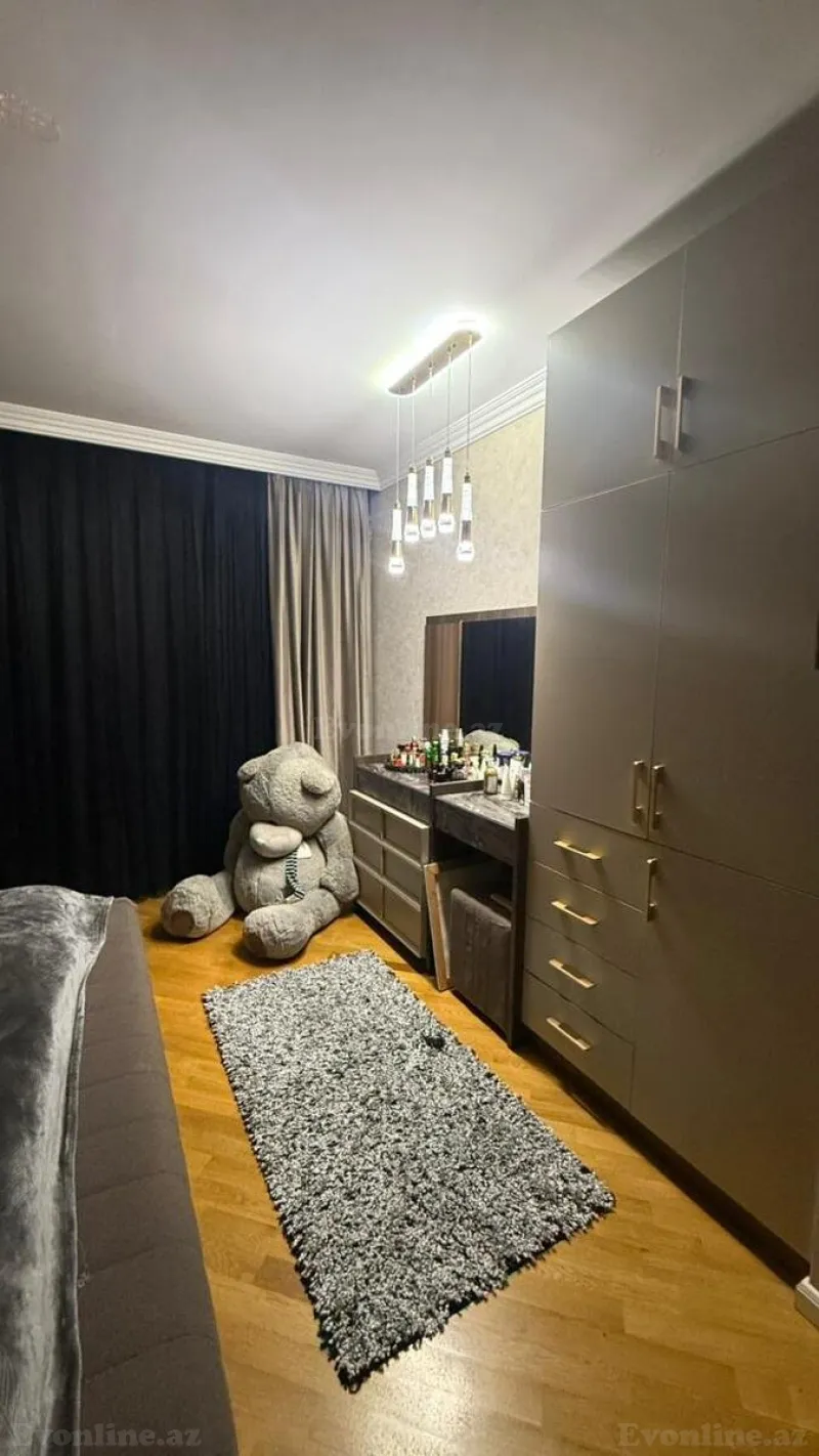 Satılır 3 otaqlı Mənzil Yeni tikili 135 m² 8 Noyabr m. - şəkil 15