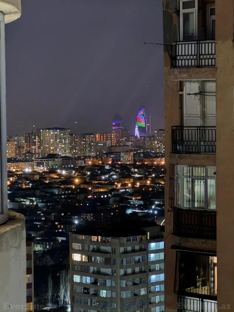 Satılır 3 otaqlı Mənzil Yeni tikili 100 m² İnşaatçılar m. - şəkil 2