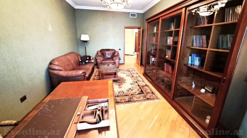 Kirayə verilir 4 otaqlı Mənzil Yeni tikili 240 m² 28 May m. - şəkil 2
