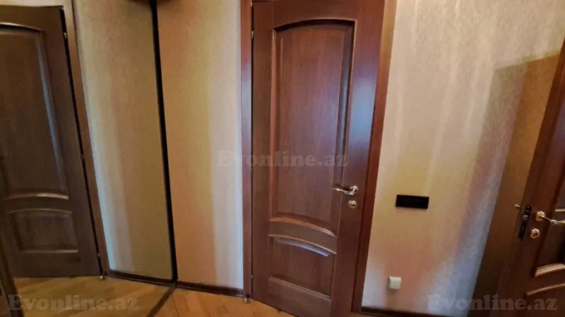 Kirayə verilir 4 otaqlı Mənzil Yeni tikili 240 m² 28 May m. - şəkil 13