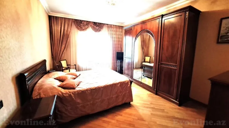 Kirayə verilir 4 otaqlı Mənzil Yeni tikili 240 m² 28 May m. - şəkil 19