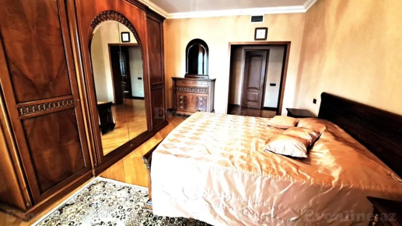 Kirayə verilir 4 otaqlı Mənzil Yeni tikili 240 m² 28 May m. - şəkil 21