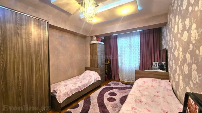 Satılır 2 otaqlı Mənzil Köhnə tikili 110 m² Neftçilər m. - şəkil 6