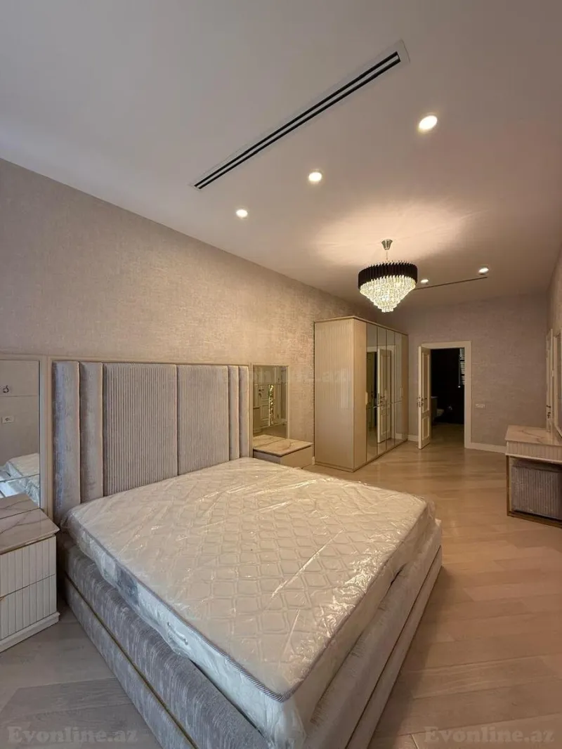 Satılır 3 otaqlı Mənzil Yeni tikili 160 m² Nizami m. - şəkil 5