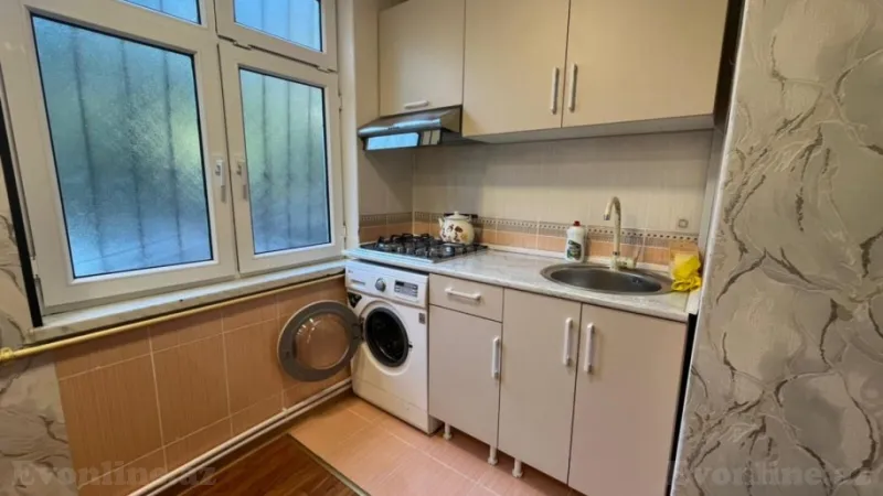 Kirayə verilir 3 otaqlı Mənzil Köhnə tikili 67 m² Gənclik m. - şəkil 9