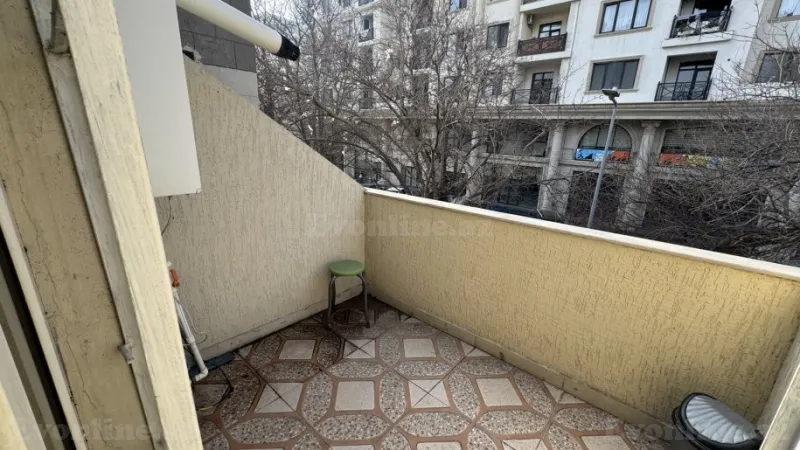 Kirayə verilir 2 otaqlı Mənzil Köhnə tikili 55 m² Nərimanov r. - şəkil 8