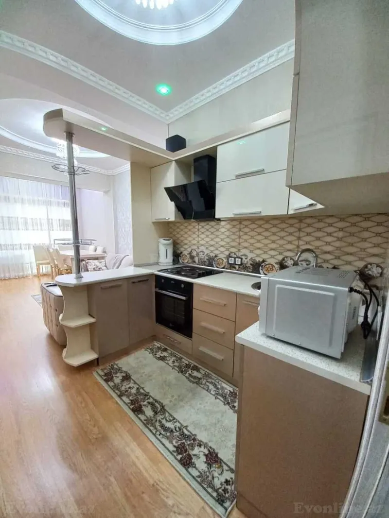 Kirayə verilir 2 otaqlı Mənzil Yeni tikili 80 m² Xətai m. - şəkil 3