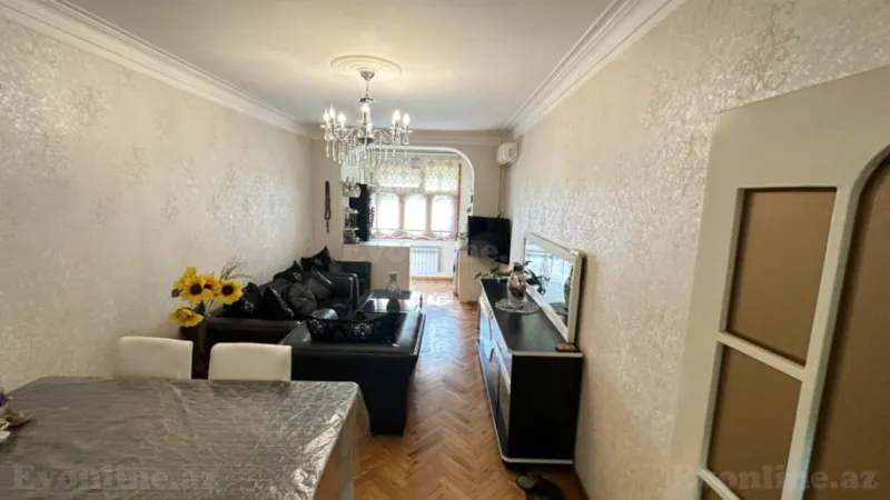 Satılır 3 otaqlı Mənzil Köhnə tikili 72 m² Neftçilər m. - şəkil 3