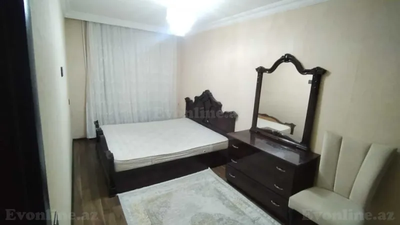 Kirayə verilir 2 otaqlı Mənzil Köhnə tikili 48 m² Neftçilər m. - şəkil 3