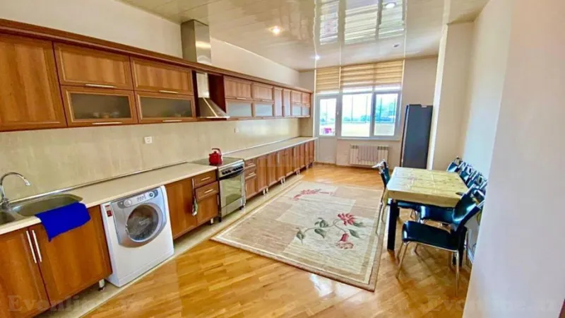 Satılır 3 otaqlı Mənzil Yeni tikili 200 m² Nəsimi r. - şəkil 10