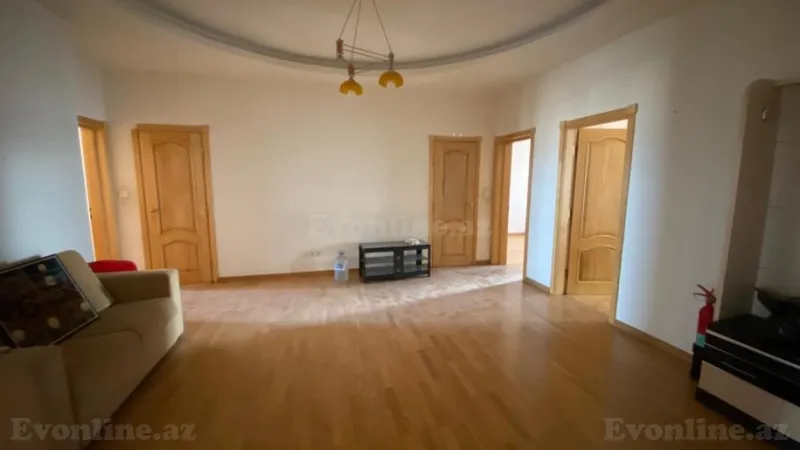 Satılır 4 otaqlı Mənzil Yeni tikili 186 m² Elmlər Akademiyası m. - şəkil 9