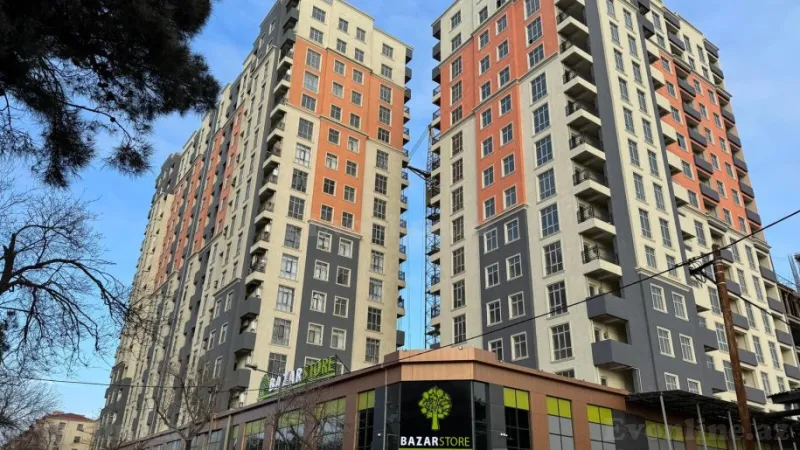 Satılır 2 otaqlı Mənzil Yeni tikili 82 m² Qara Qarayev m. - şəkil 2