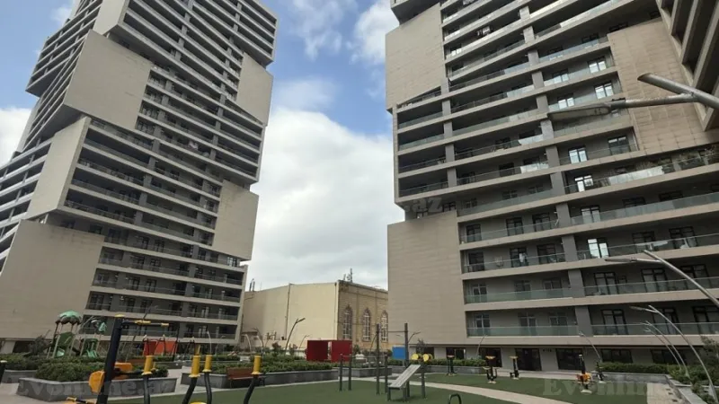 Satılır 3 otaqlı Mənzil Yeni tikili 100 m² 8 Noyabr m. - şəkil 4