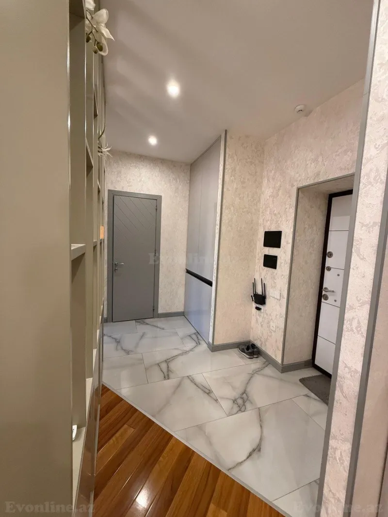 Satılır 3 otaqlı Mənzil Yeni tikili 100 m² 8 Noyabr m. - şəkil 5