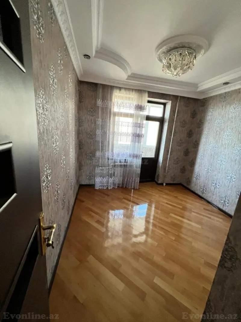 Satılır 5 otaqlı Mənzil Köhnə tikili 120 m² Əhmədli m. - şəkil 5