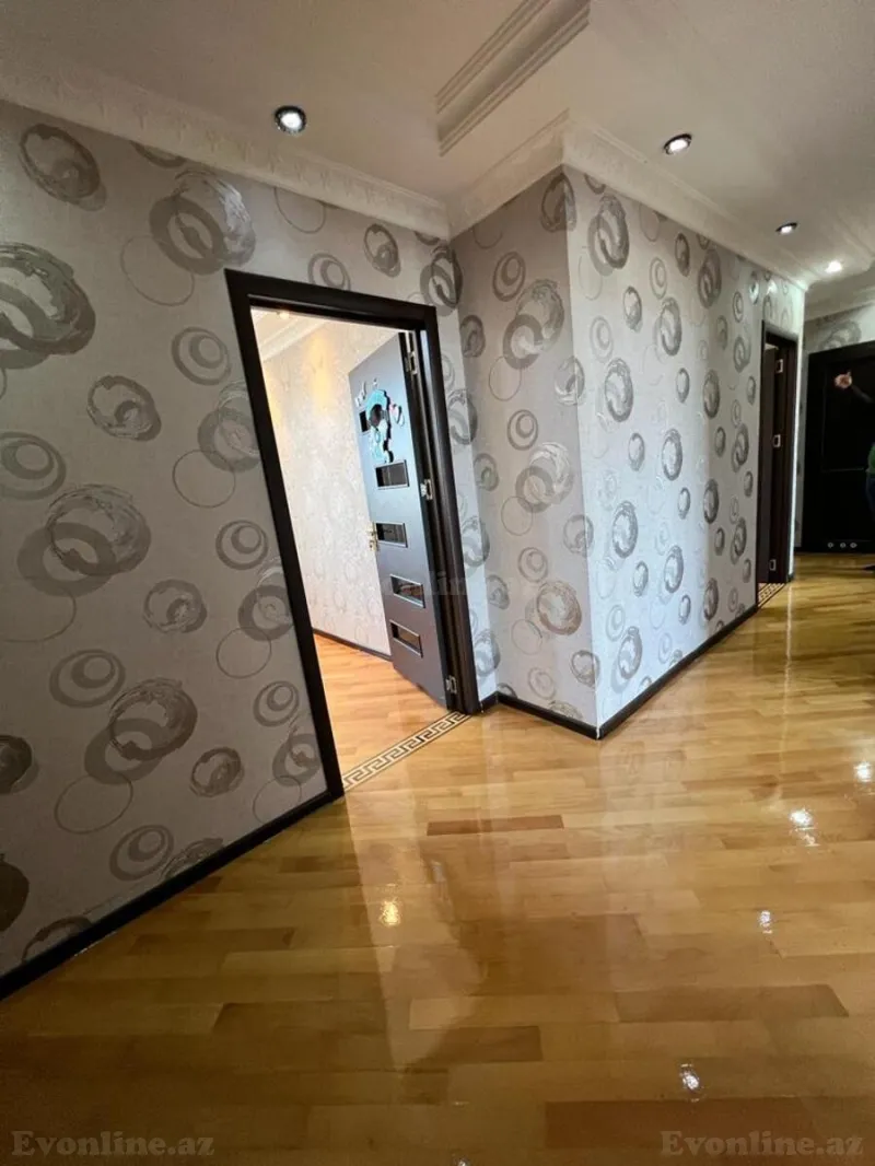 Satılır 5 otaqlı Mənzil Köhnə tikili 120 m² Əhmədli m. - şəkil 8