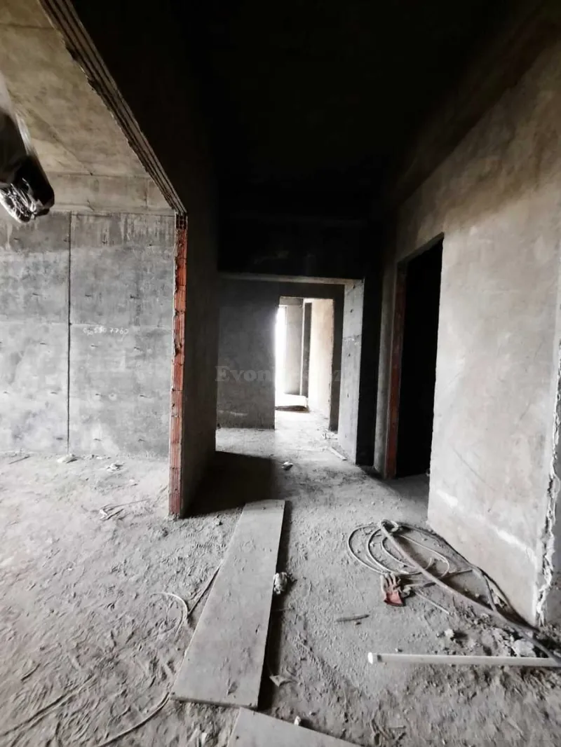 Satılır 1 otaqlı Mənzil Yeni tikili 70 m² Qara Qarayev m. - şəkil 4