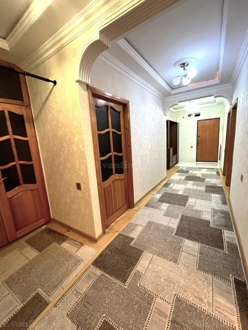 Satılır 5 otaqlı Mənzil Köhnə tikili 120 m² Xalqlar Dostluğu m. - şəkil 11