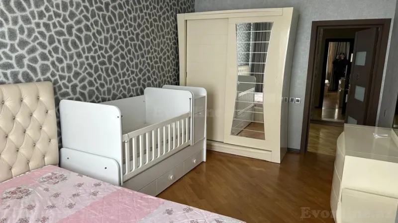 Kirayə verilir 3 otaqlı Mənzil Yeni tikili 90 m² Həzi Aslanov m. - şəkil 4