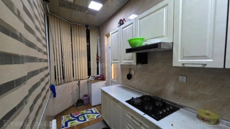 Satılır 3 otaqlı Mənzil Köhnə tikili 110 m² Azadlıq prospekti m. - şəkil 7