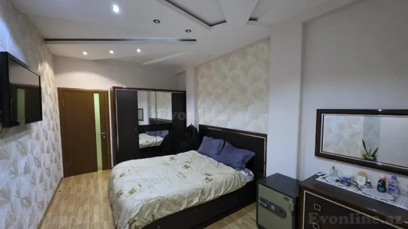 Satılır 3 otaqlı Mənzil Köhnə tikili 110 m² Azadlıq prospekti m. - şəkil 9