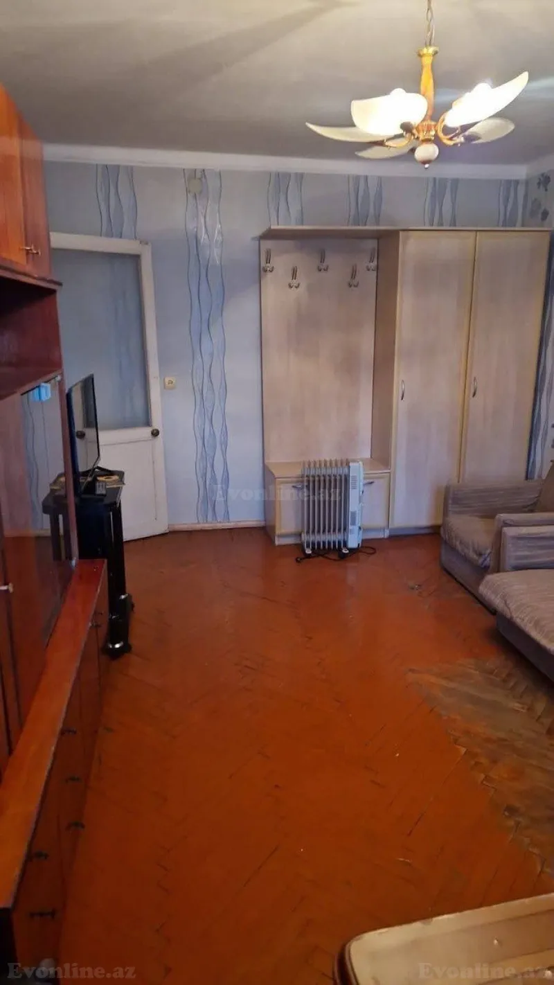 Satılır 2 otaqlı Mənzil Köhnə tikili 30 m² Gənclik m. - şəkil 4