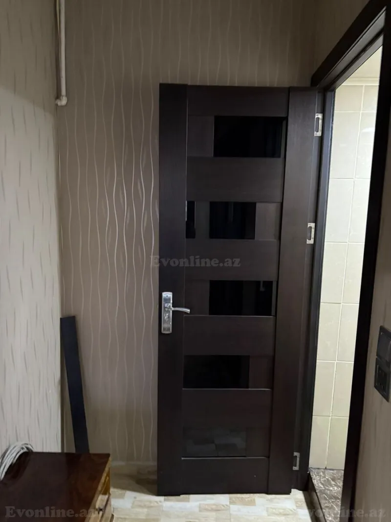 Satılır 1 otaqlı Mənzil Köhnə tikili 35 m² İnşaatçılar m. - şəkil 11