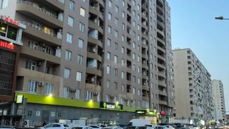 Satılır 2 otaqlı Mənzil Yeni tikili 70 m² Səbail r. - şəkil 3
