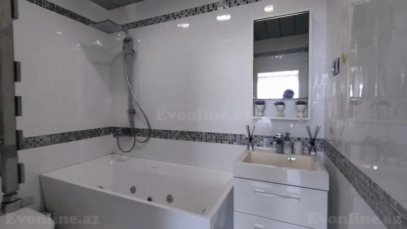 Kirayə verilir 3 otaqlı Mənzil Yeni tikili 130 m² Yasamal - şəkil 5