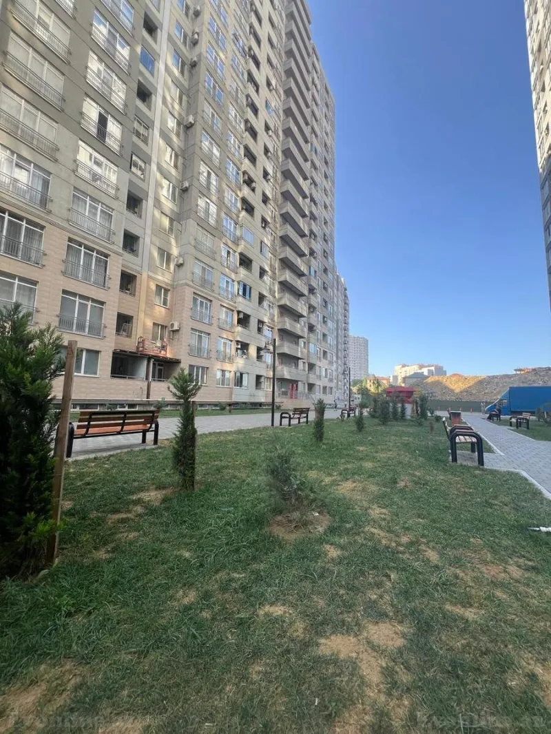 Satılır 3 otaqlı Mənzil Yeni tikili 105 m² 20 Yanvar m. - şəkil 2