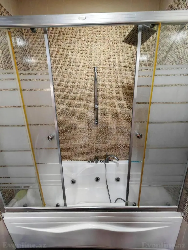 Kirayə verilir 2 otaqlı Mənzil Yeni tikili 150 m² Nəsimi r. - şəkil 9