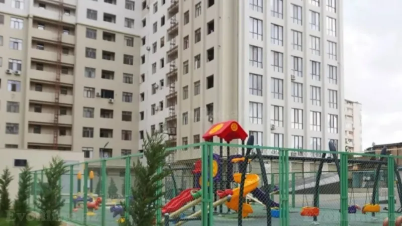 Satılır 3 otaqlı Mənzil Yeni tikili 112.2 m² Koroğlu m. - şəkil 2