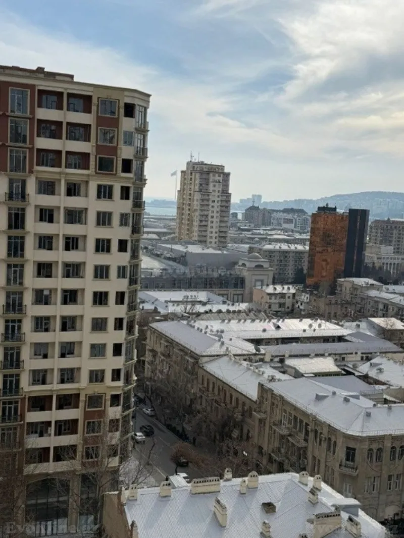 Satılır 3 otaqlı Mənzil Yeni tikili 113 m² 28 May m. - şəkil 4