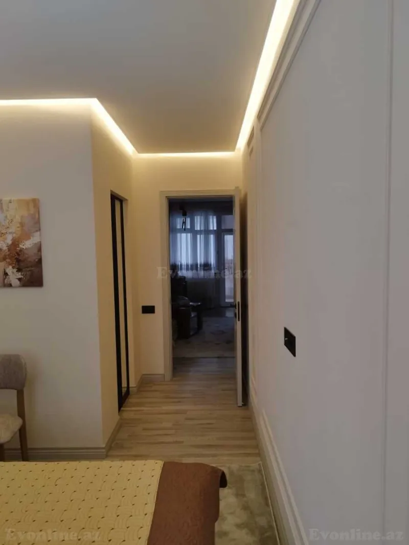 Satılır 2 otaqlı Mənzil Köhnə tikili 55 m² 4-cü mikrorayon - şəkil 9