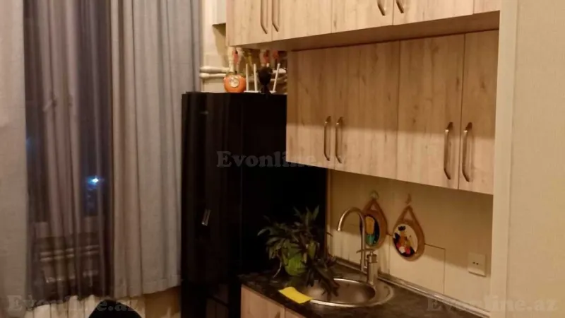 Kirayə verilir 1 otaqlı Mənzil Köhnə tikili 32 m² İçərişəhər m.