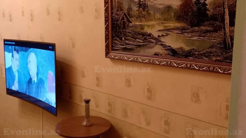 Kirayə verilir 1 otaqlı Mənzil Köhnə tikili 32 m² İçərişəhər m. - şəkil 2