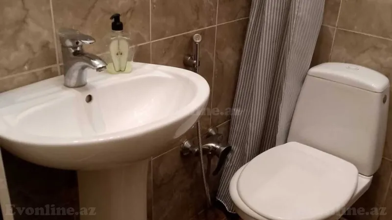 Kirayə verilir 1 otaqlı Mənzil Köhnə tikili 32 m² İçərişəhər m. - şəkil 11