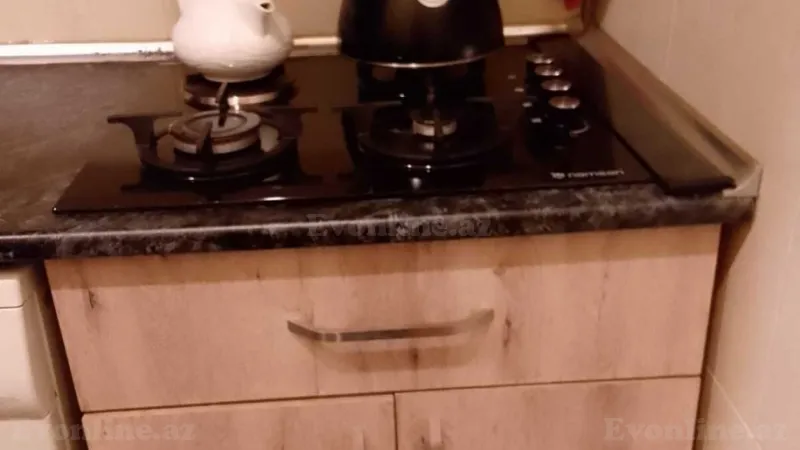 Kirayə verilir 1 otaqlı Mənzil Köhnə tikili 32 m² İçərişəhər m. - şəkil 13