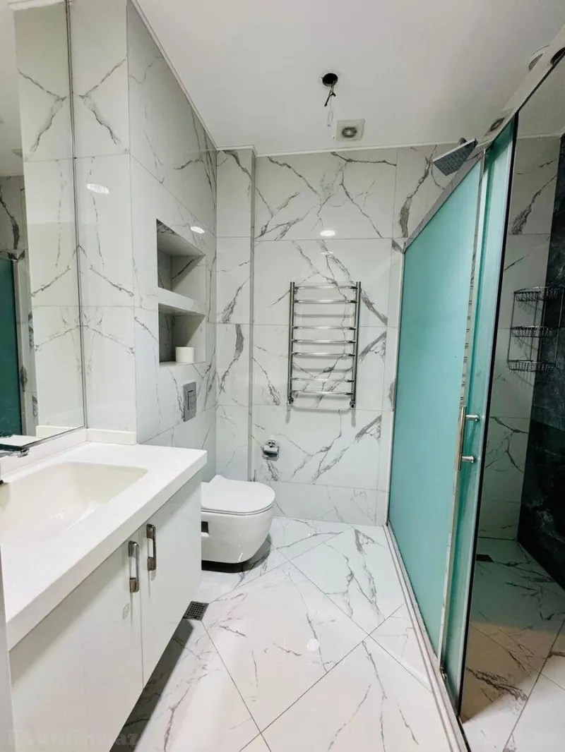 Kirayə verilir 3 otaqlı Mənzil Yeni tikili 130 m² Elmlər Akademiyası m. - şəkil 17